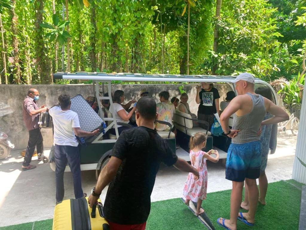 Kingsway Thoddoo Maldives Hotell Exteriör bild